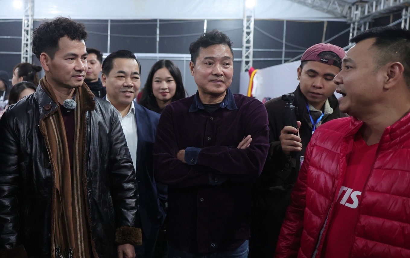 NSND Xuan Bac tham 31 anh trai 'vuot ngan chong gai' hinh anh