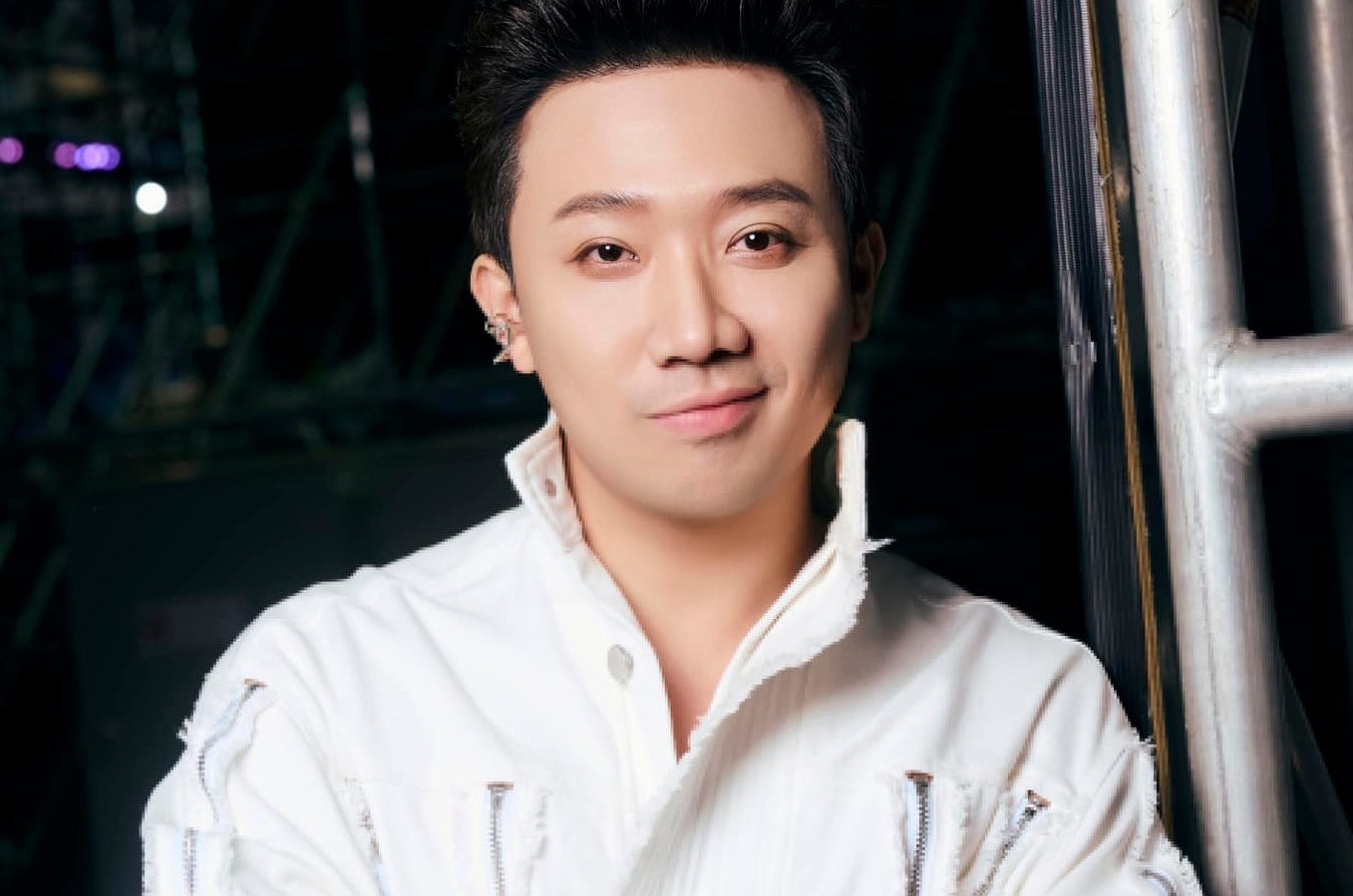 Tran Thanh dap tra nghi van chen ep phim Thu Trang dip Tet hinh anh