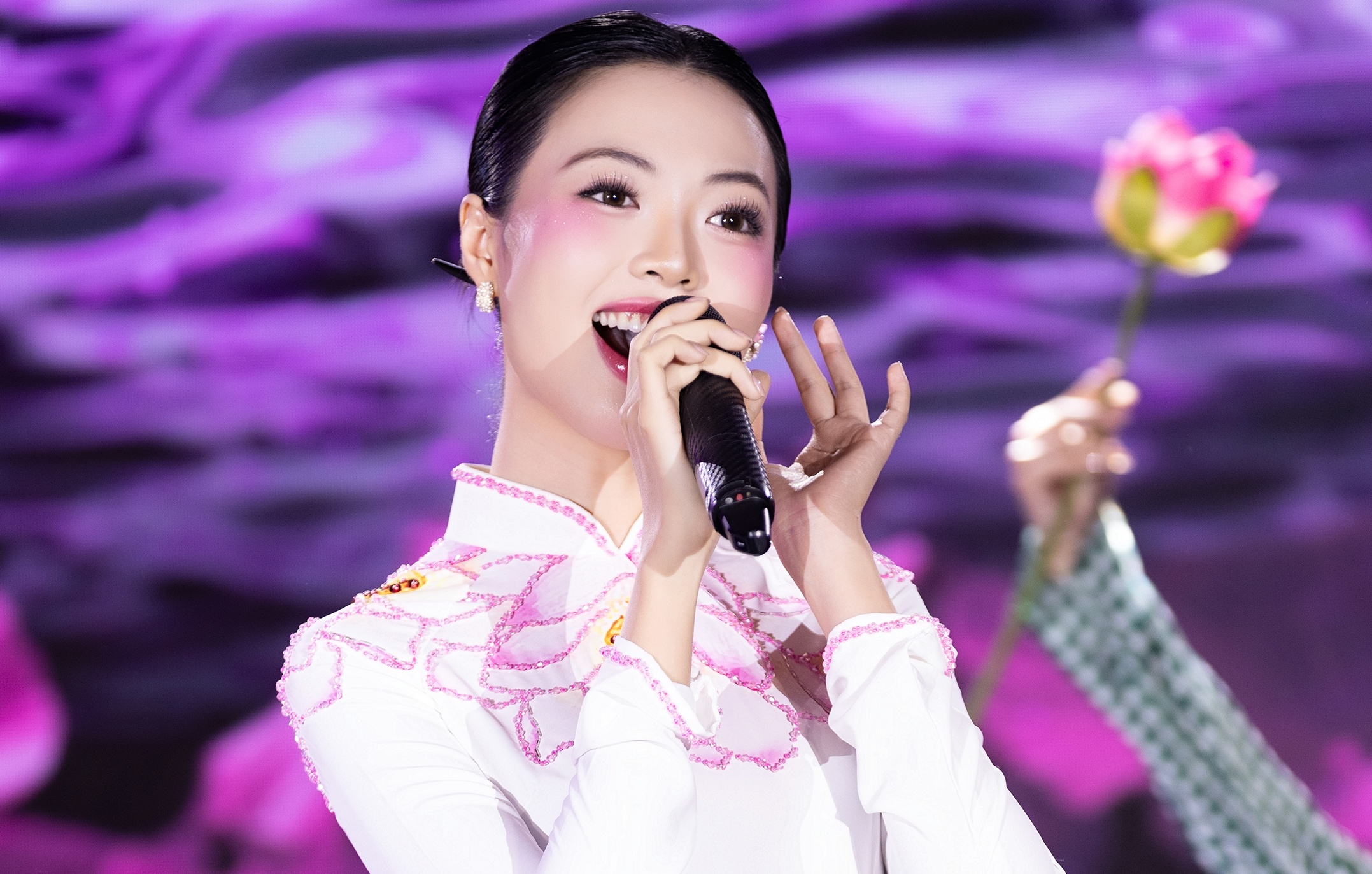 Lo dien 10 nguoi dep tai nang Hoa hau Quoc gia Viet Nam hinh anh