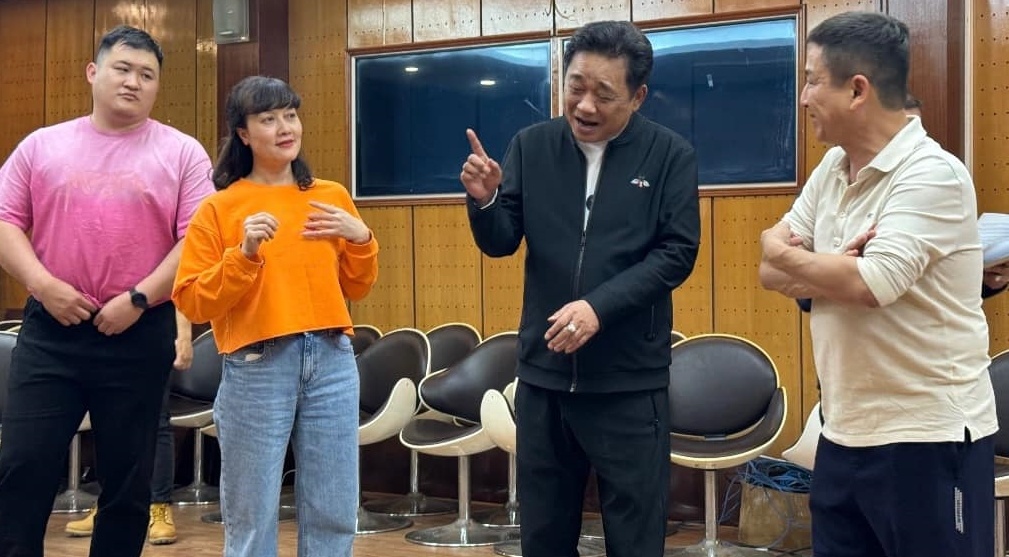 ngheee.jpg