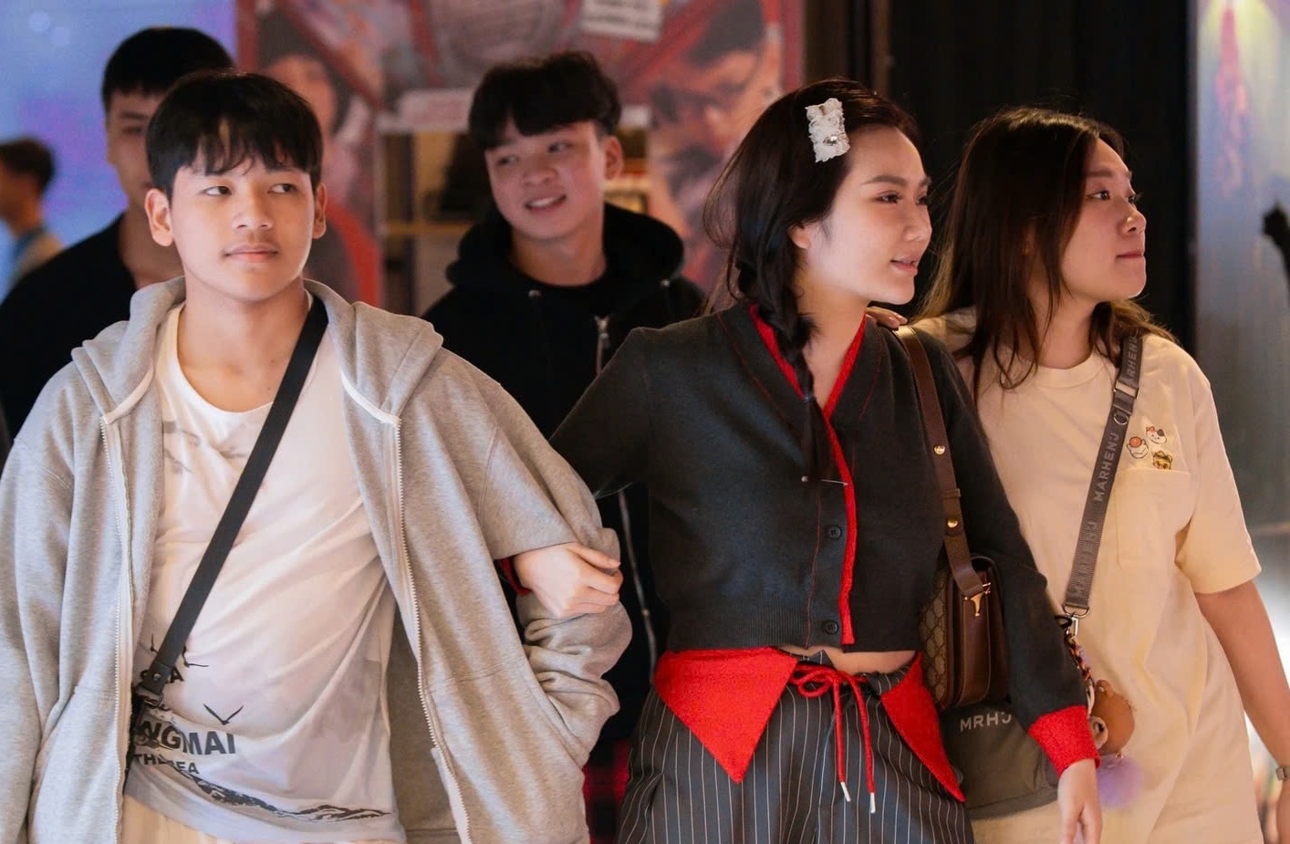 Khan gia TP.HCM xep hang xem phim ngay dau nam hinh anh