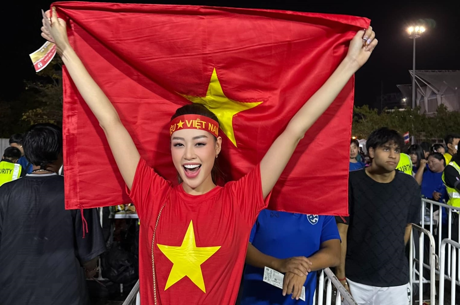 Vợ chồng Đỗ Mỹ Linh 