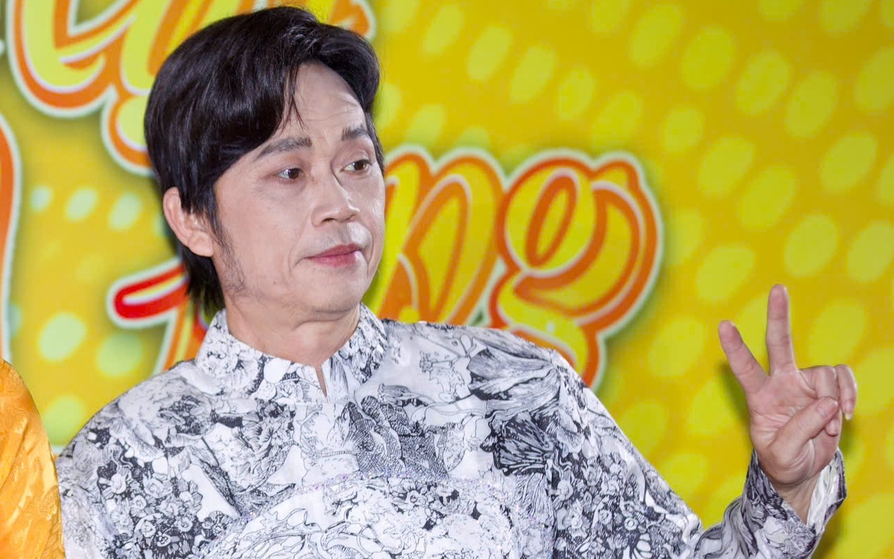 Hoai Linh xuat hien o Mai Vang sau 4 nam hinh anh