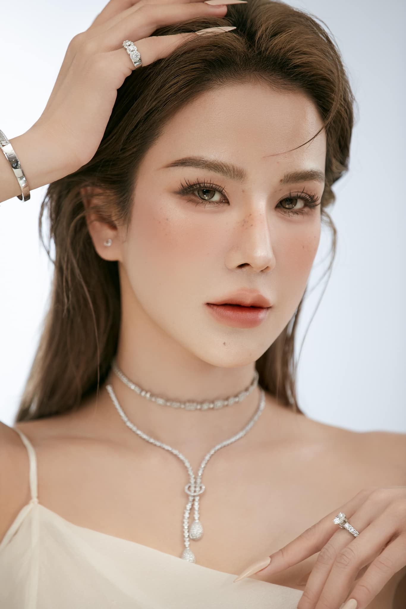 Diệp Lâm Anh có bạn trai