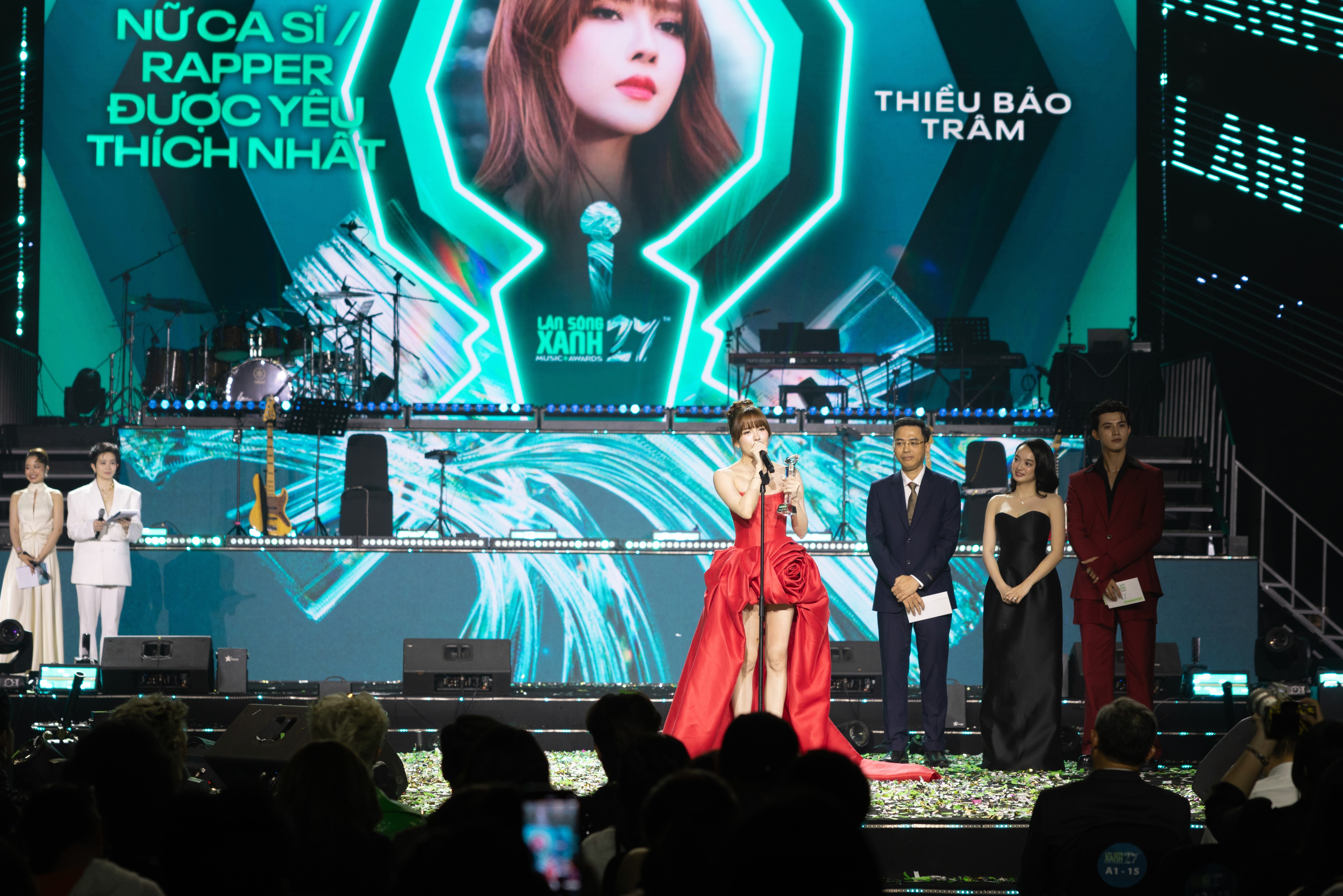 thieu bao tram,  hieuthuhai,  lan song xanh anh 6