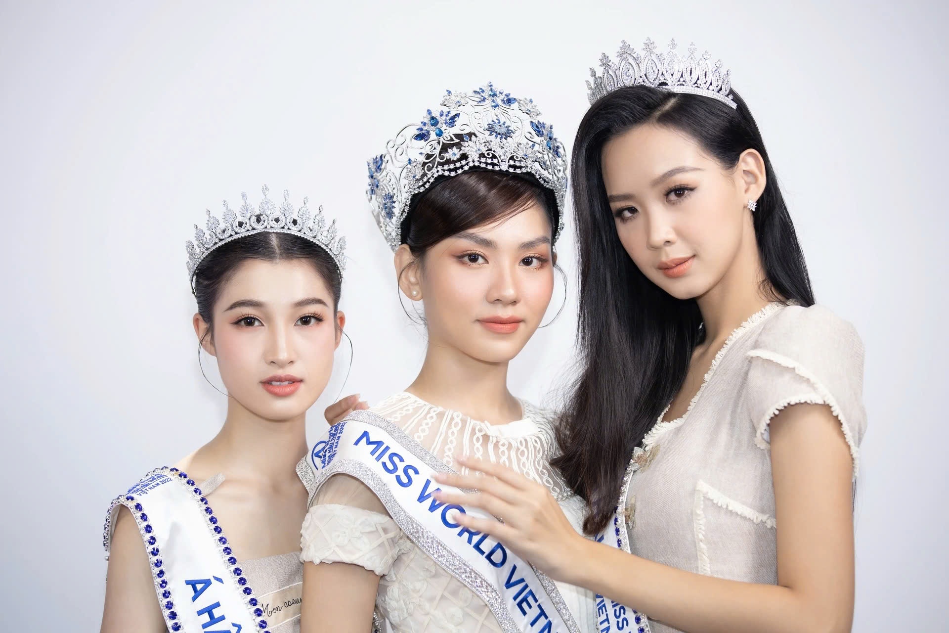 Á hậu Phương Nhi