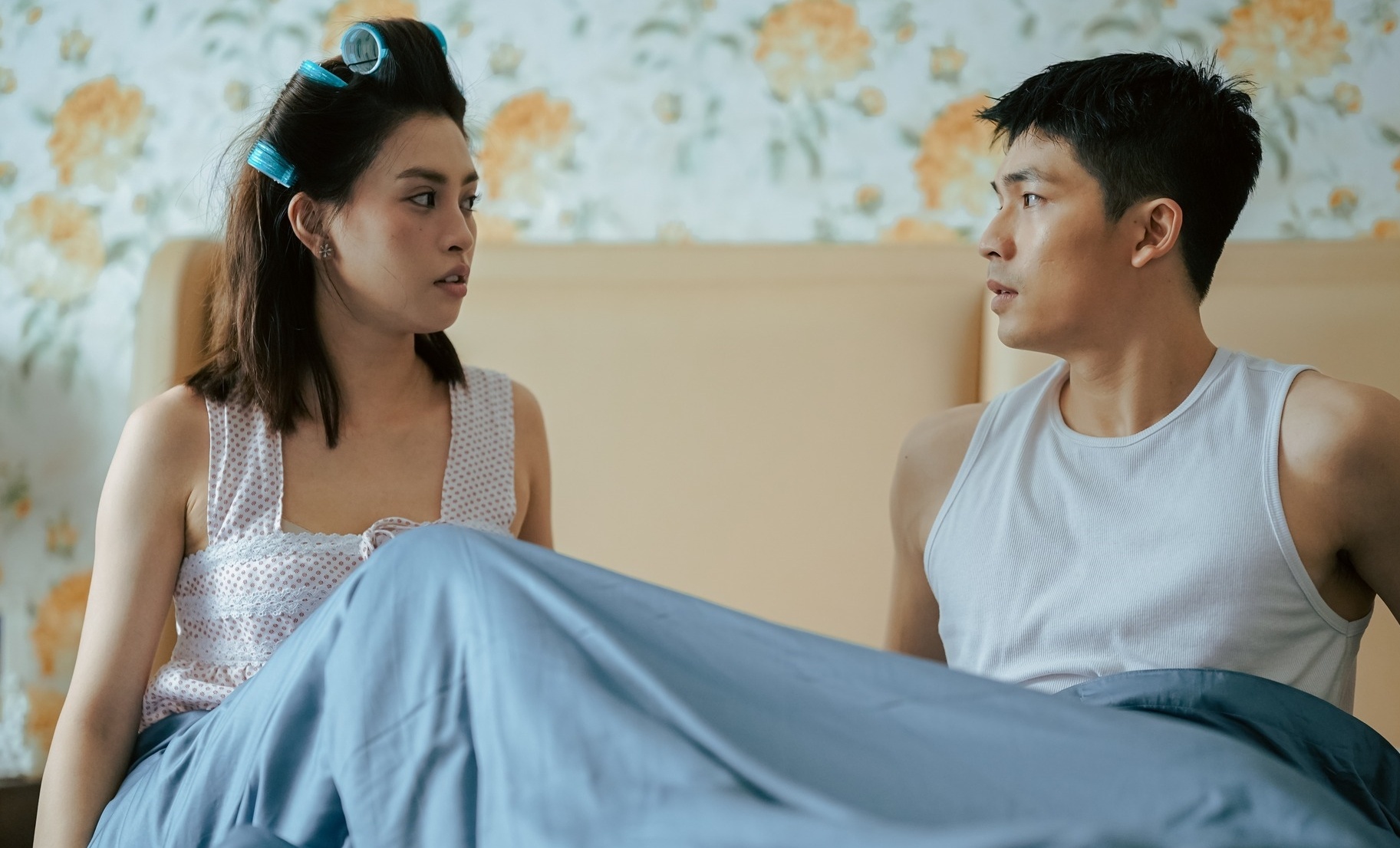 Tran Thanh 'hat cang' Thu Trang hinh anh