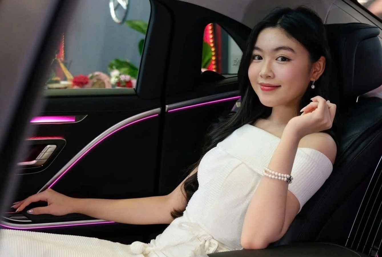 Dang sau chia se kiem hang ty dong truoc 19 tuoi cua Lo Lem hinh anh