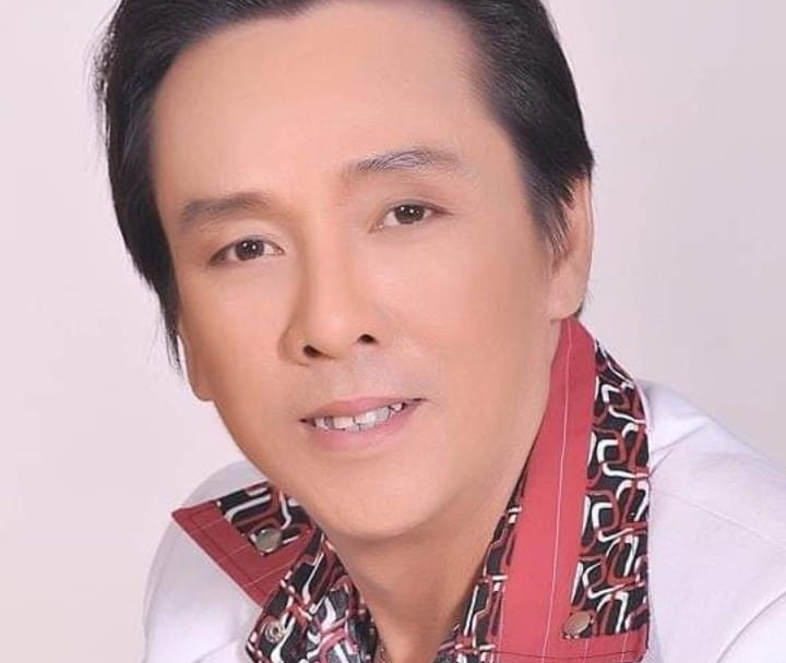 Nghe si Tieu Linh nhap vien hinh anh