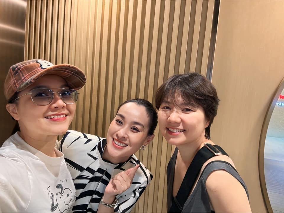 ngo quynh anh,  mat ngoc anh 1