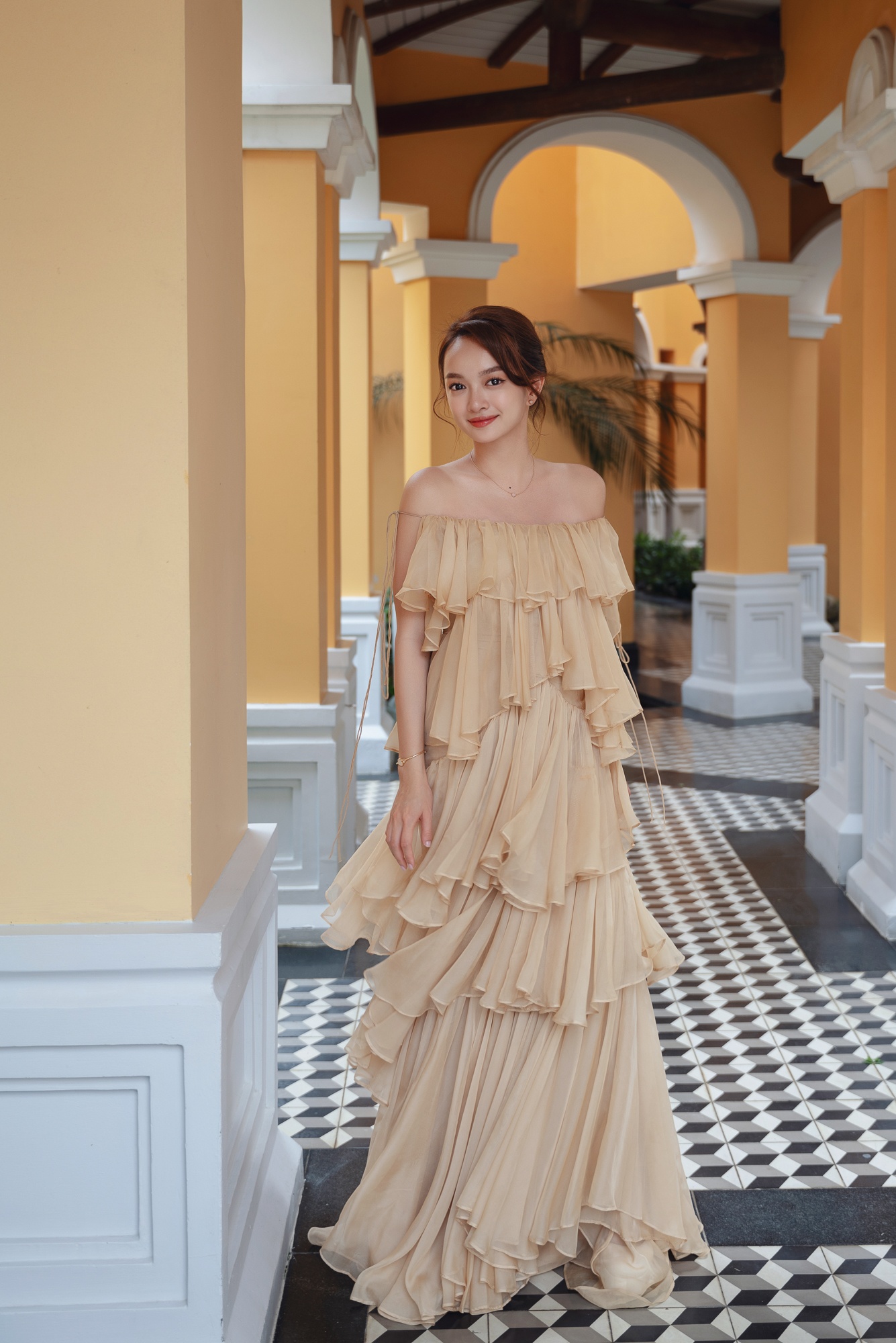 Phim nhà gia tiên