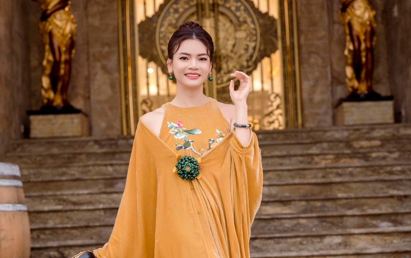 Pham Phuong Thao truoc khi cuoi chong doanh nhan hinh anh