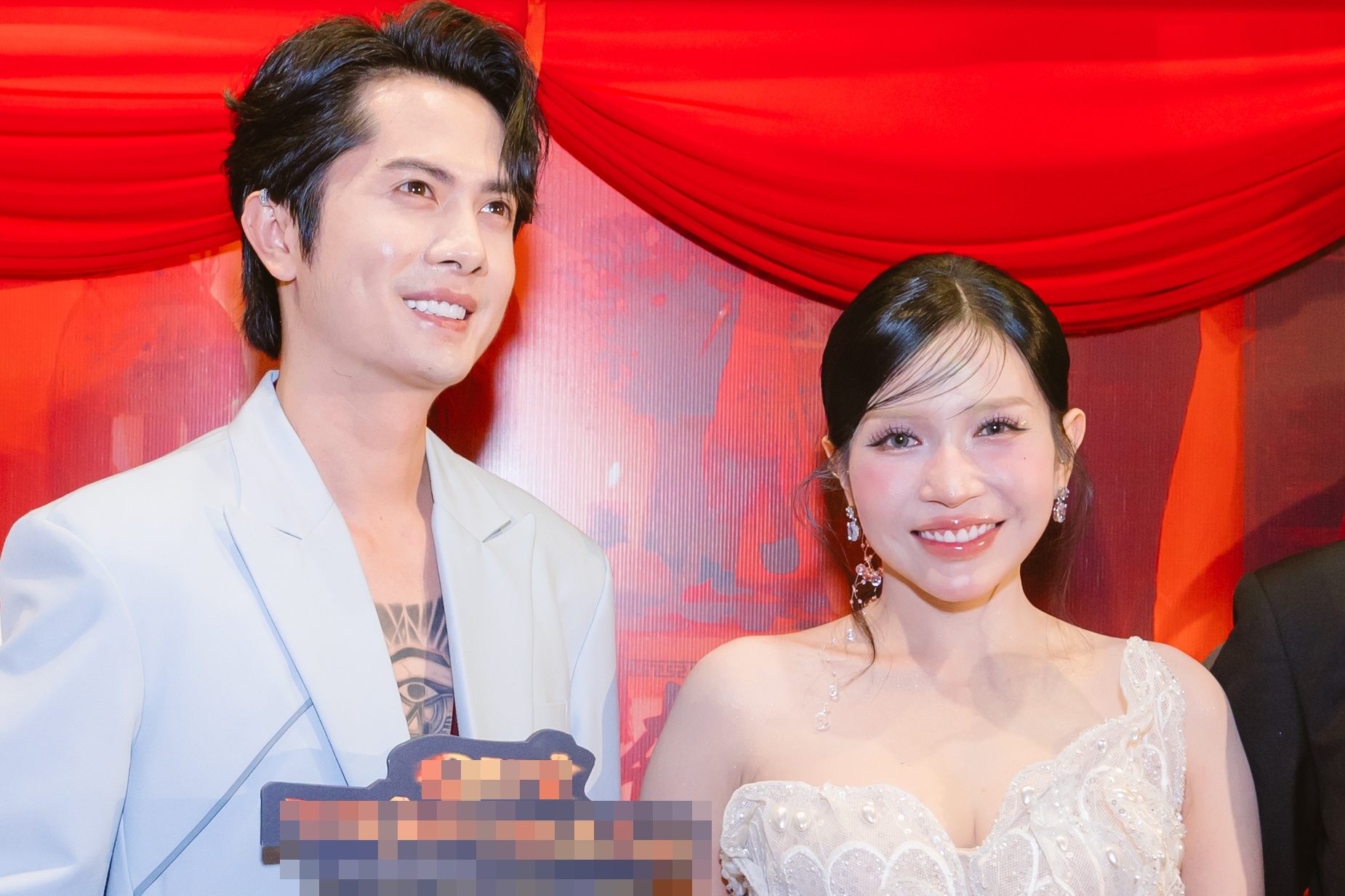 Huynh Phuong va Kha Nhu gay chu y hinh anh