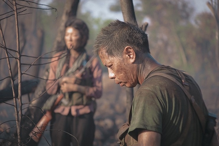 Dao dien can nhac khi dua canh nong vao phim 'Dia dao' hinh anh