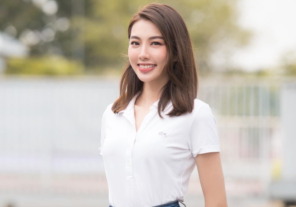 Dior xoa anh Thuy Tien va dong thai cua cac nhan hang hinh anh