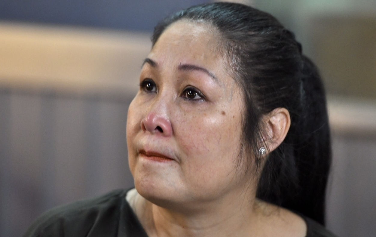 Hong Van nhieu lan muon dong cua san khau hinh anh