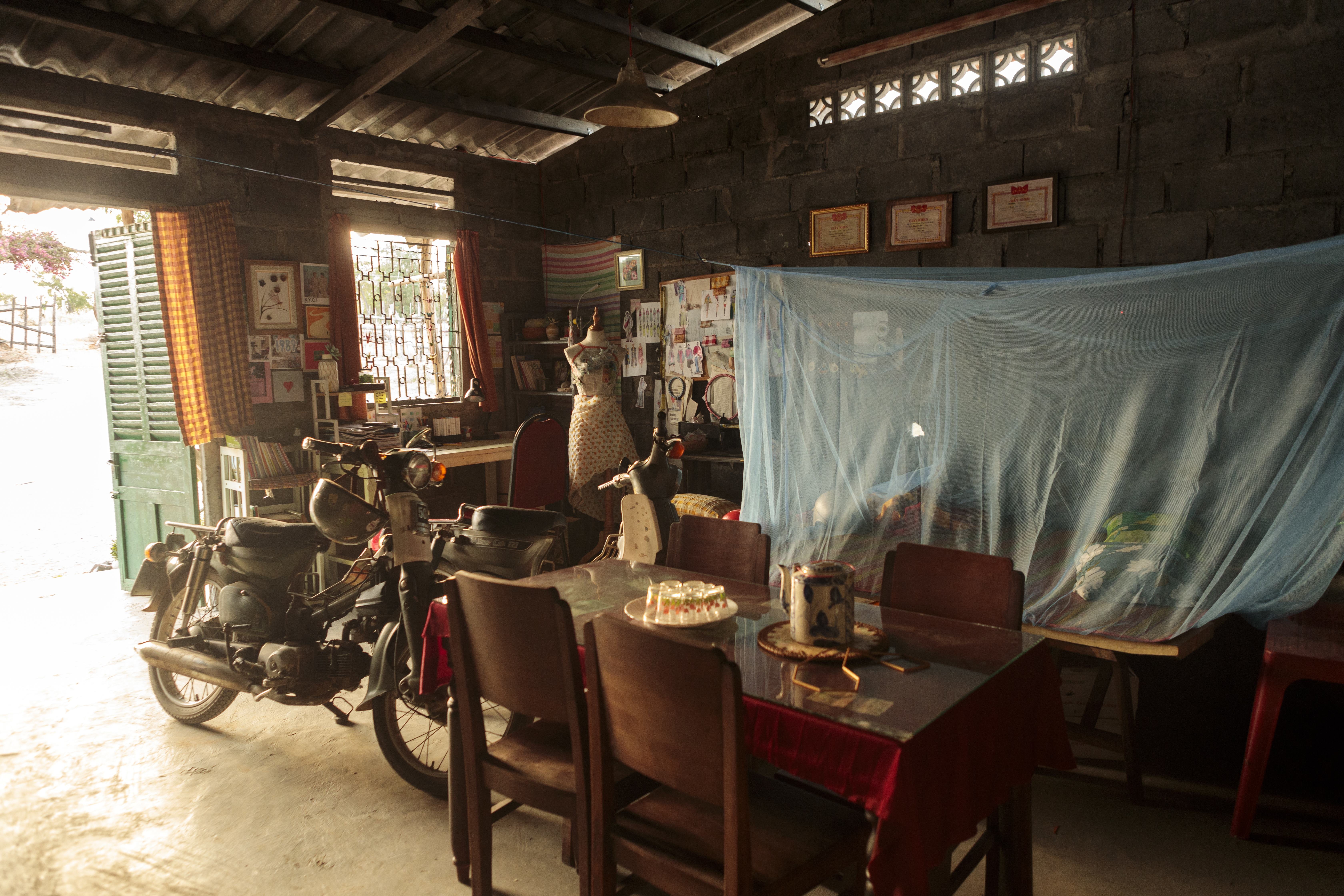 lat mat,  ly hai,  lat mat 8,  minh ha anh 4