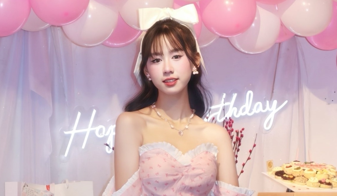 Dien vien 14 tuoi cao 1,7 m trong 'Lat mat' hinh anh