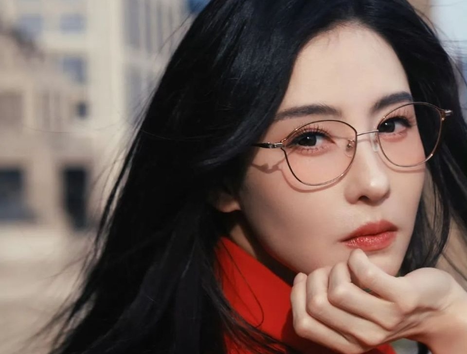 Truong Ba Chi khong con nghi den tinh yeu hinh anh