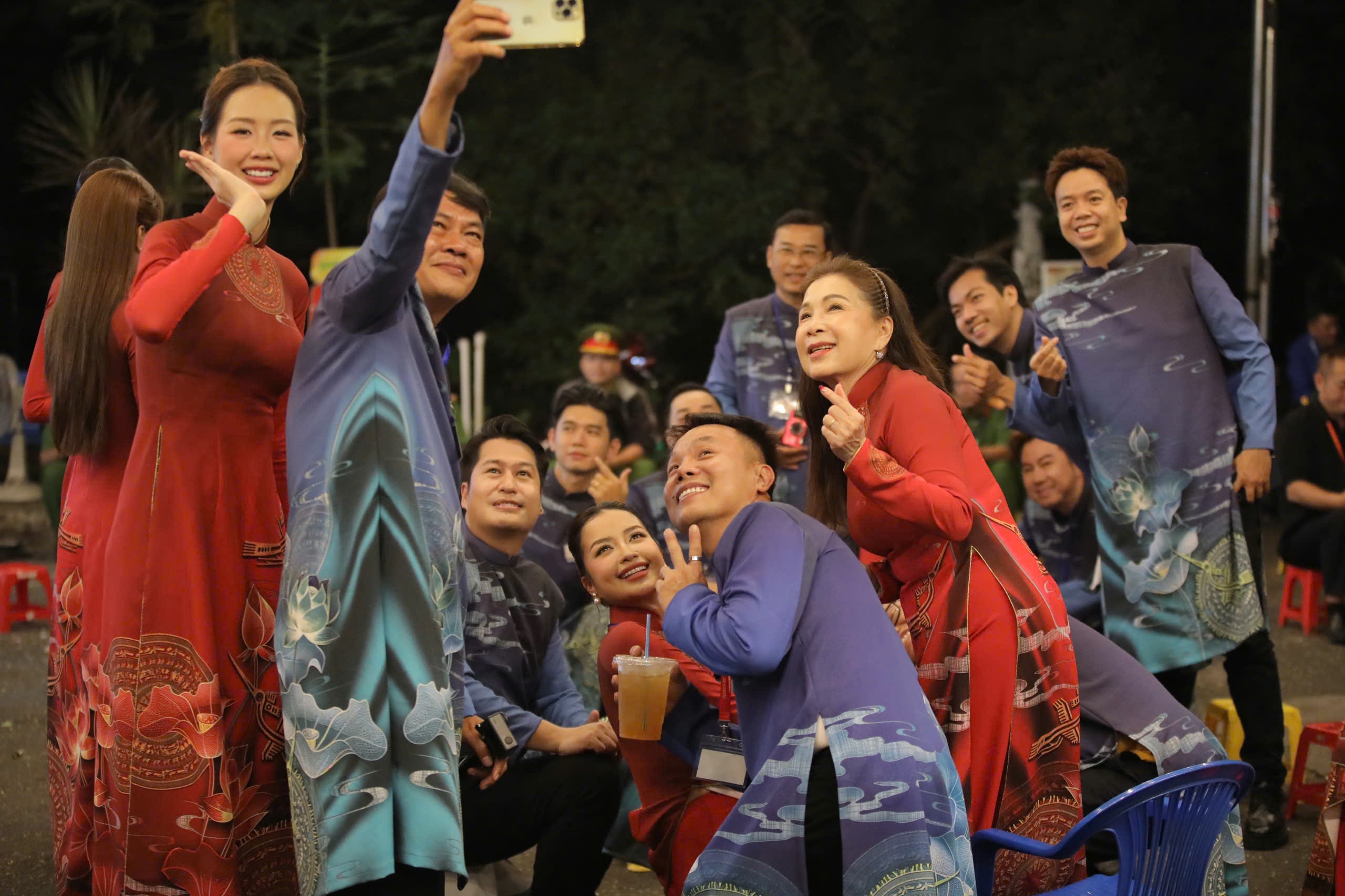 nghe_znews.jpg