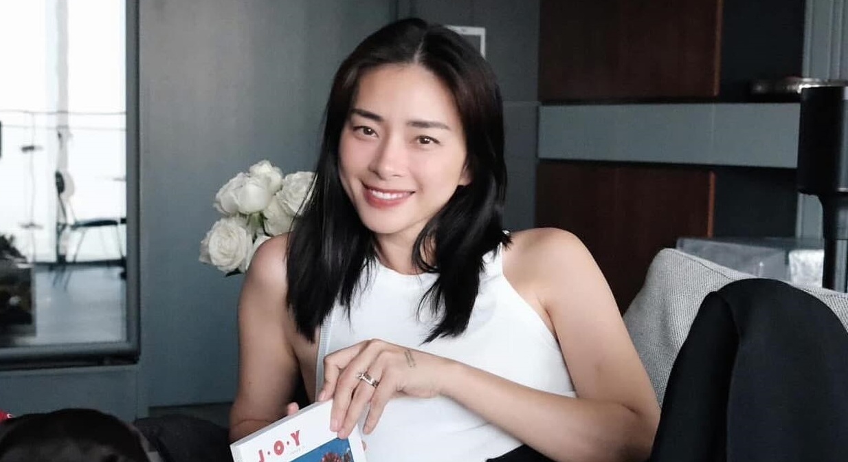 Ngo Thanh Van mang thai hinh anh