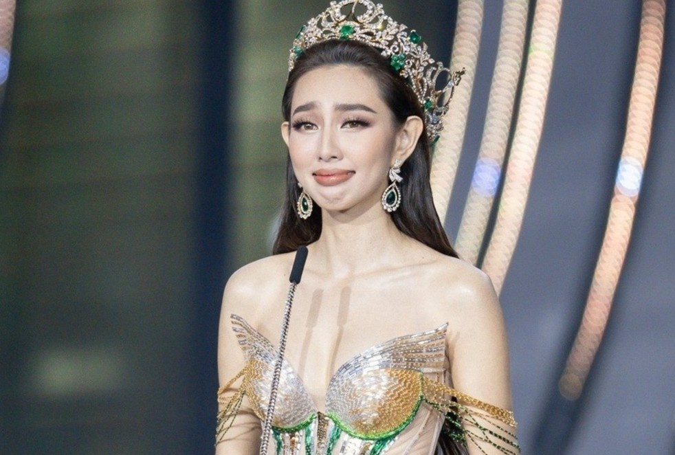 Vu Thuy Tien la bai hoc lon cho Sen Vang va cac cong ty quan ly hinh anh