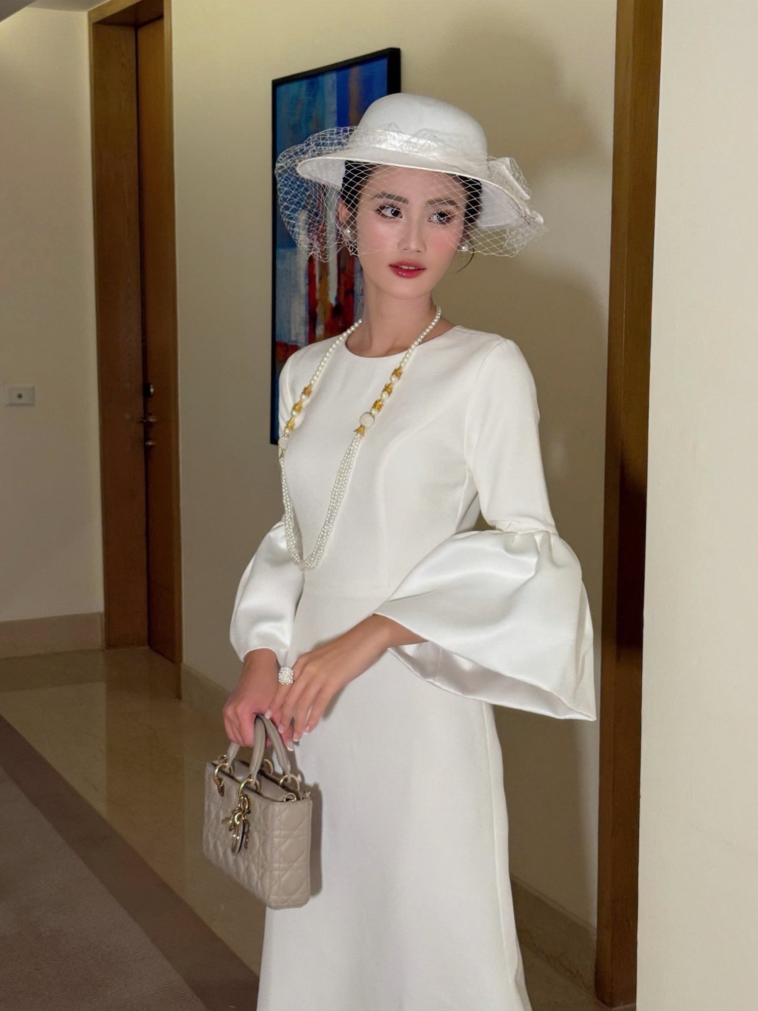 y nhi, hoa hau y nhi, miss world anh 3