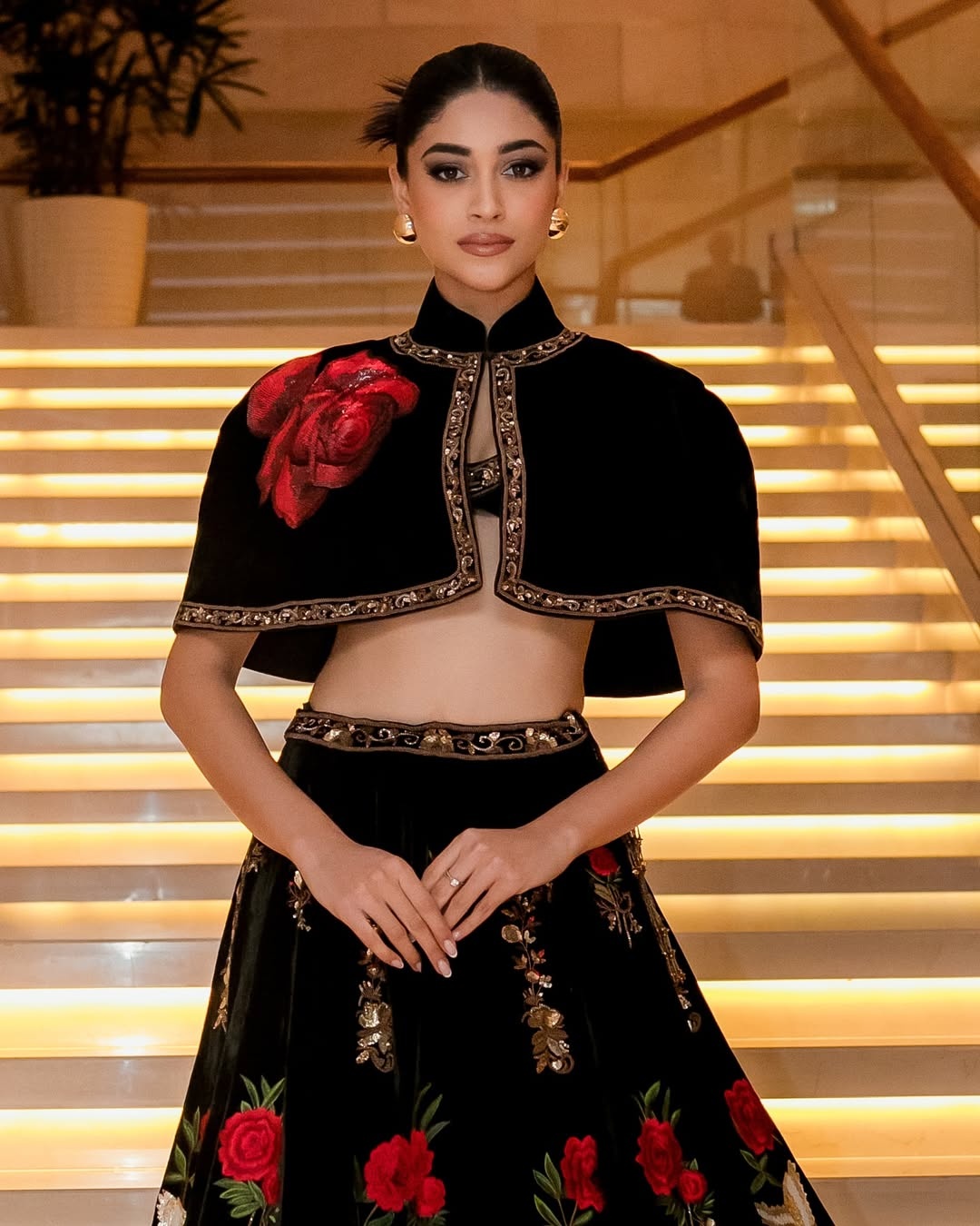 y nhi,  miss world,  hoa hau the gioi anh 2