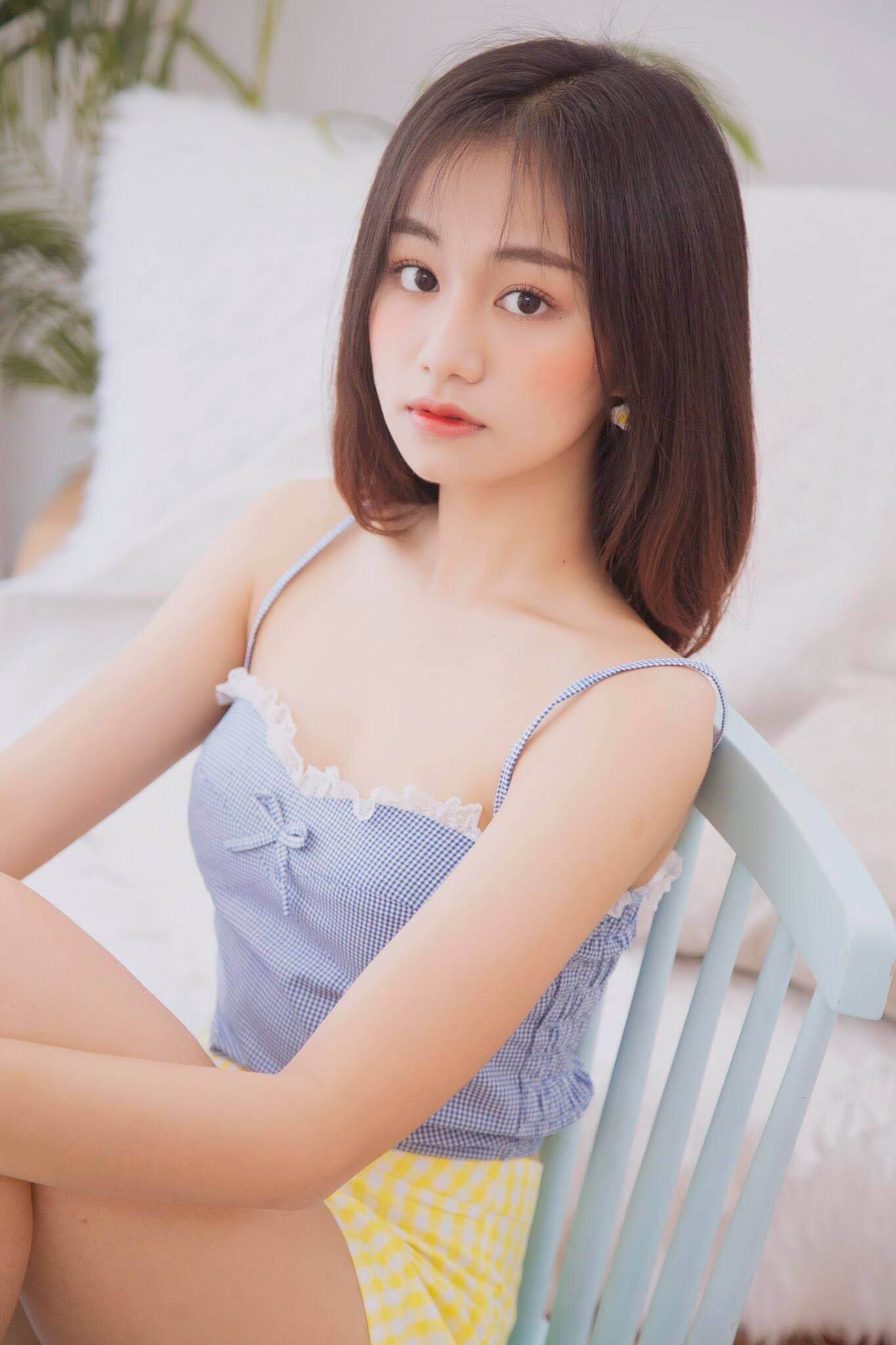 ngan hoa,  dien vien ngan hoa,  tran thanh,  hong van anh 1