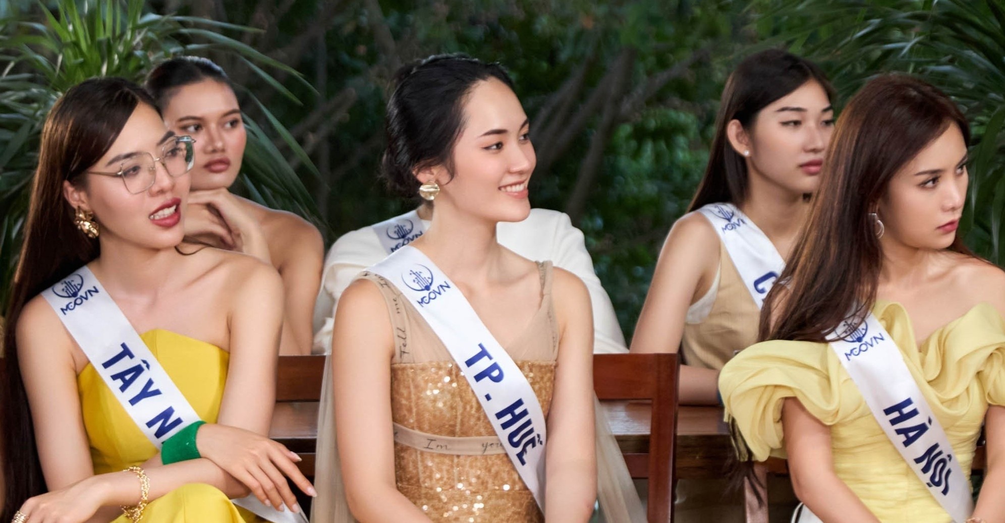 hoa hau viet nam,  hoa hau hoan vu,  miss cosmo anh 5