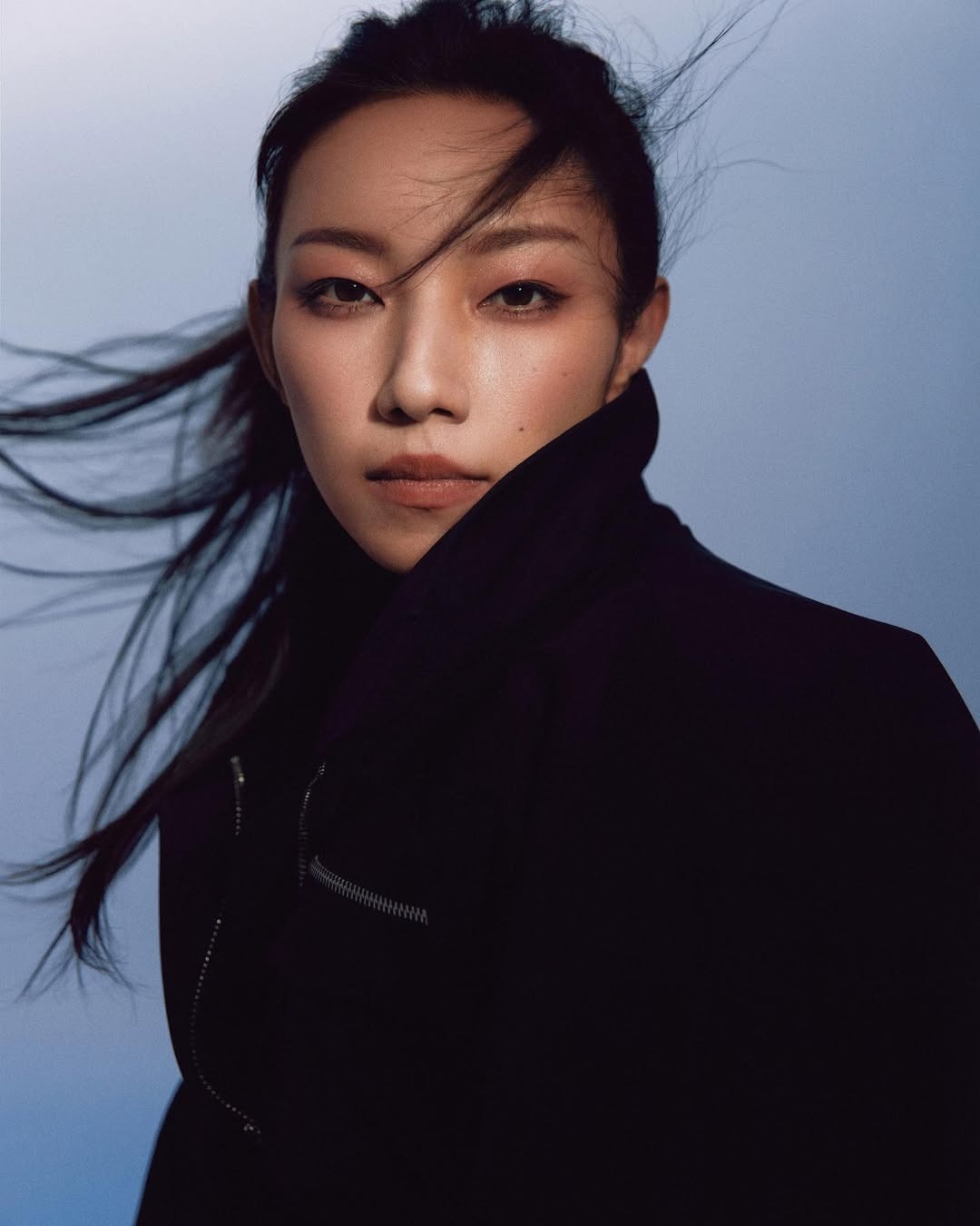 Nashi,  Ly Lien Kiet,  Ngo Kinh anh 9