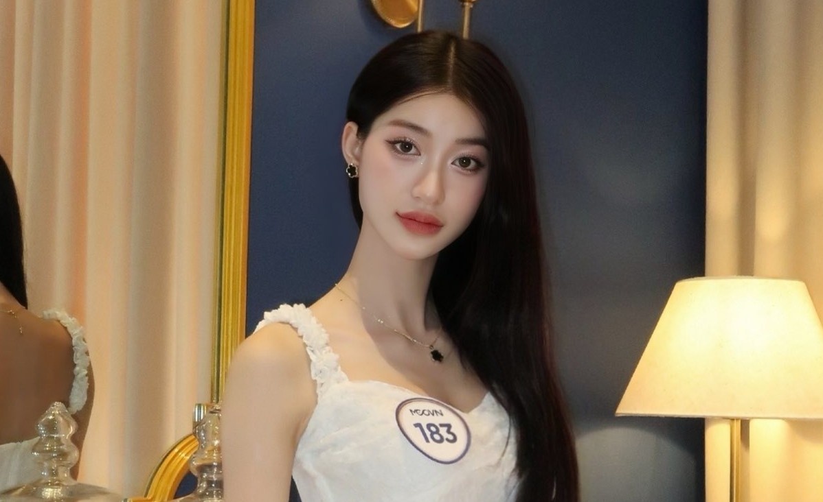 Co gai co khuon mat dep nhat Hoa hau Hoan vu Viet Nam hinh anh