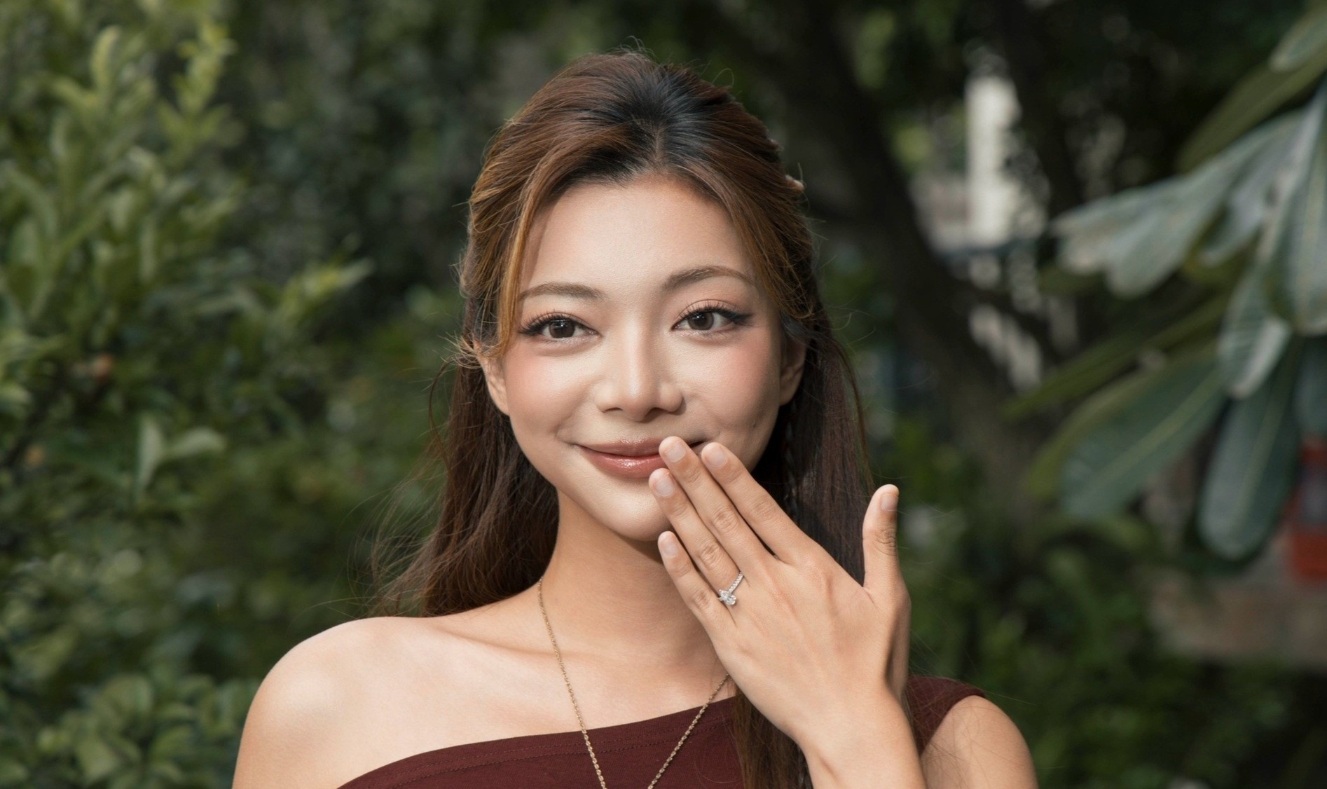 Anh doi thuong cua con gai chuong mon phai Vinh Xuan hinh anh