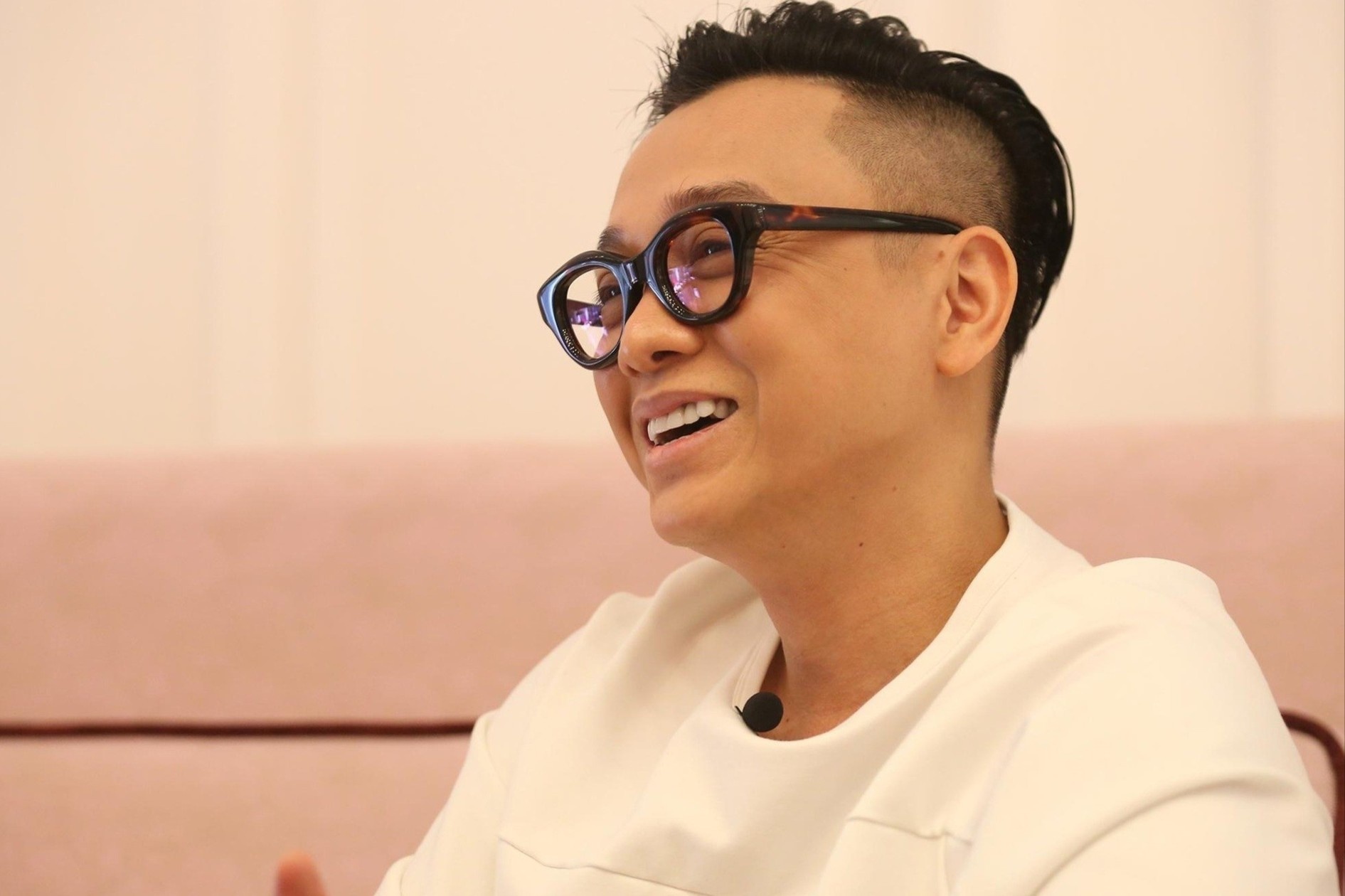 Trang ca nhan cua NTK Cong Tri bien mat hinh anh