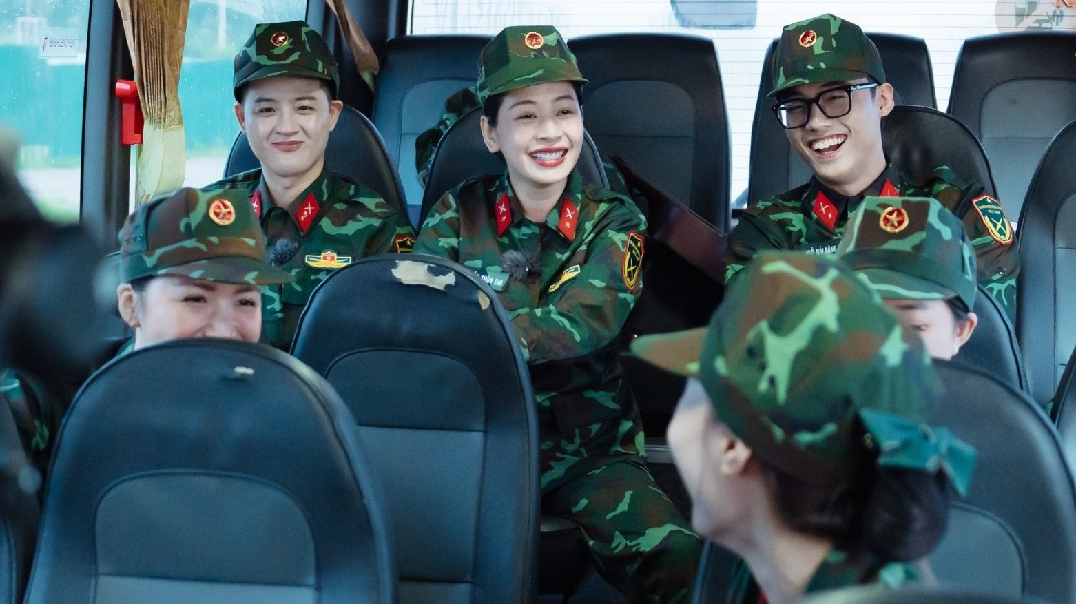 Sao nhập ngũ mùa thứ 16 quy tụ 30 nam, nữ nghệ sĩ.