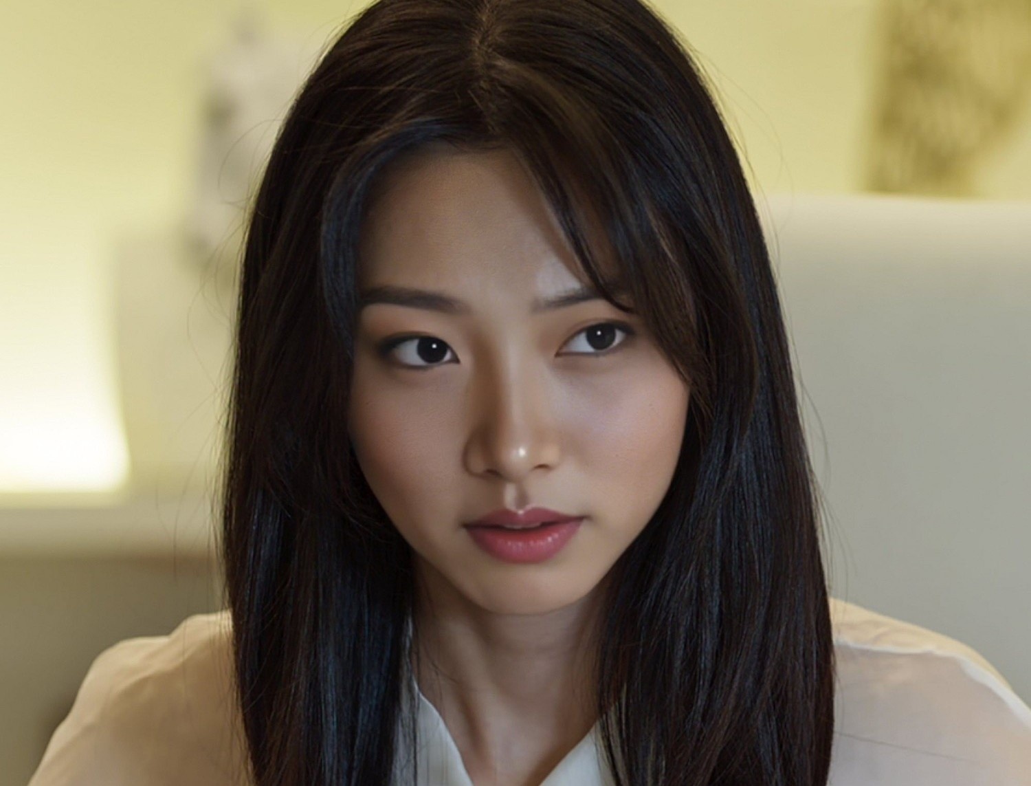 Thuy Tien AI Chot don anh 1