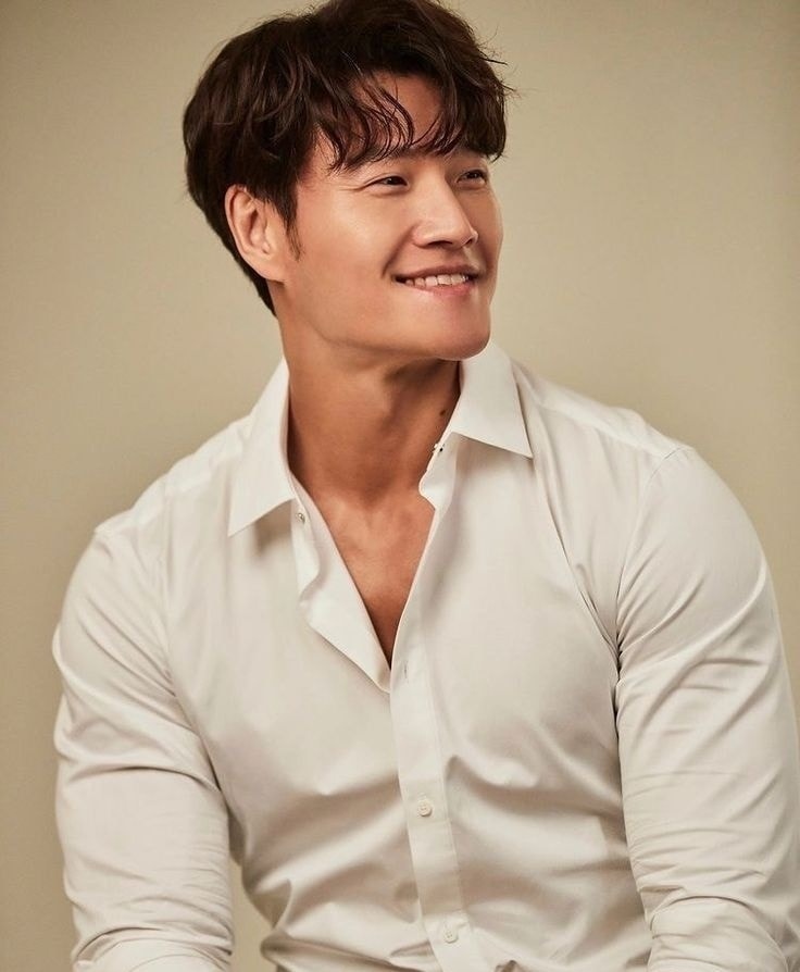 Kim Jong Kook cuoi anh 1