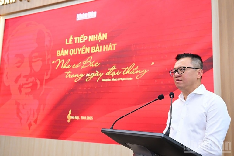 nhac si pham tuyen anh 2
