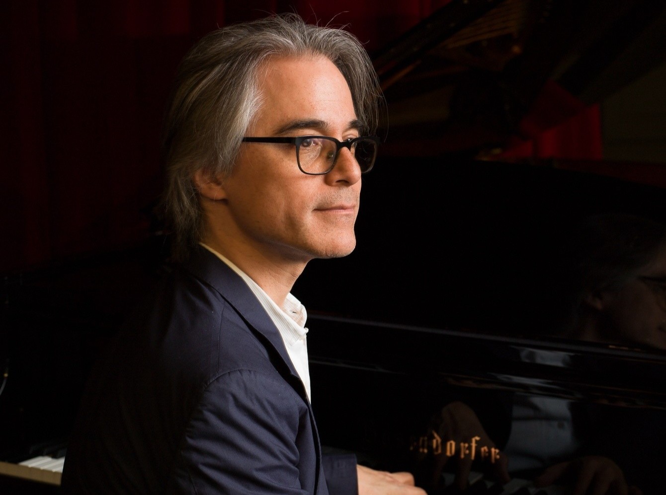 'Nguoi duoc chon' trong dem nhac cua gioi tinh hoa Viet hinh anh