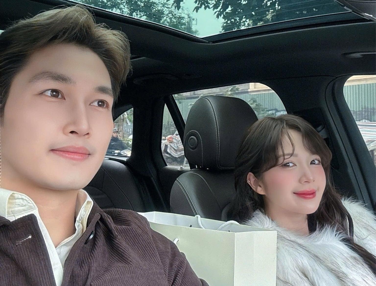 Ngoc Huyen, Dinh Tu dap tra hinh anh