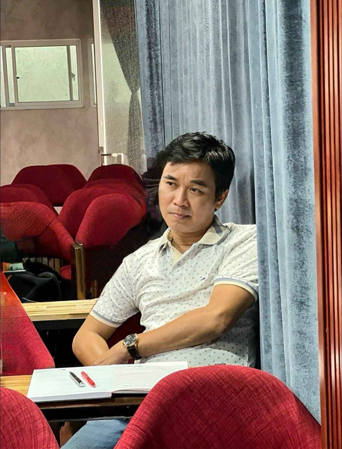 nghe si minh hoang anh 1