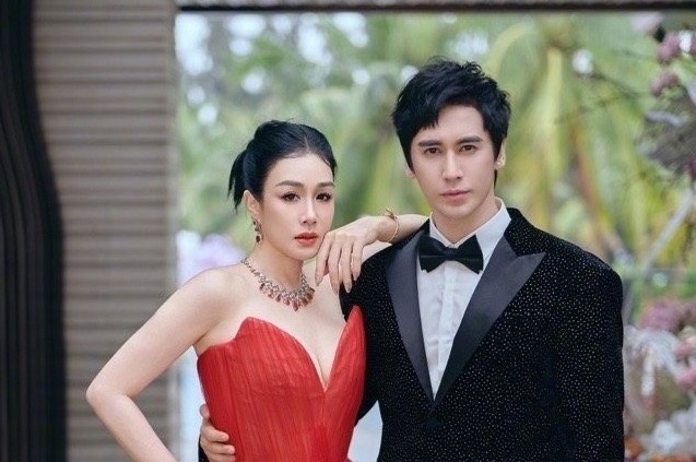 Chong tre noi ve moi quan he voi con gai Chung Le De hinh anh