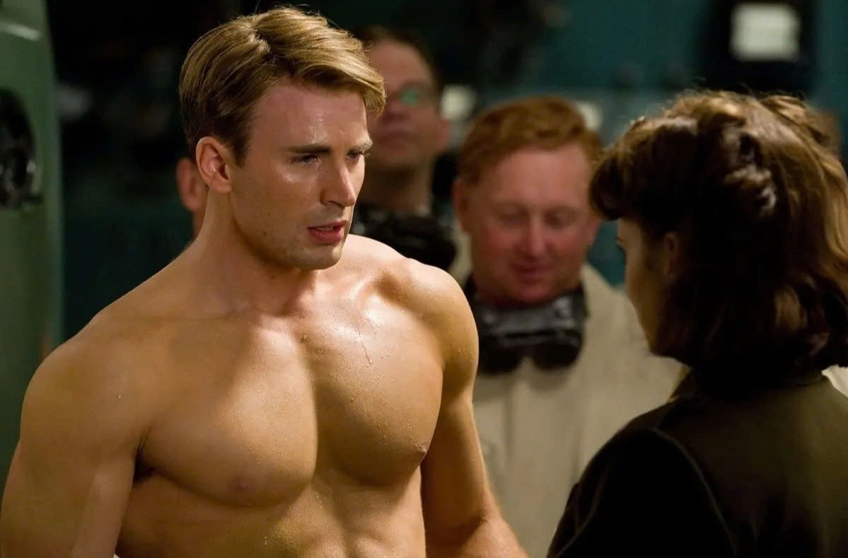 Chris Evans co con dau long hinh anh