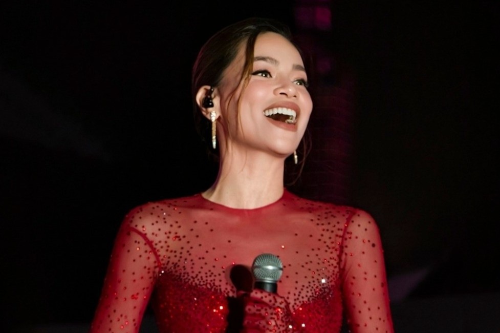 18 giay bi phan ung cua Ho Ngoc Ha hinh anh