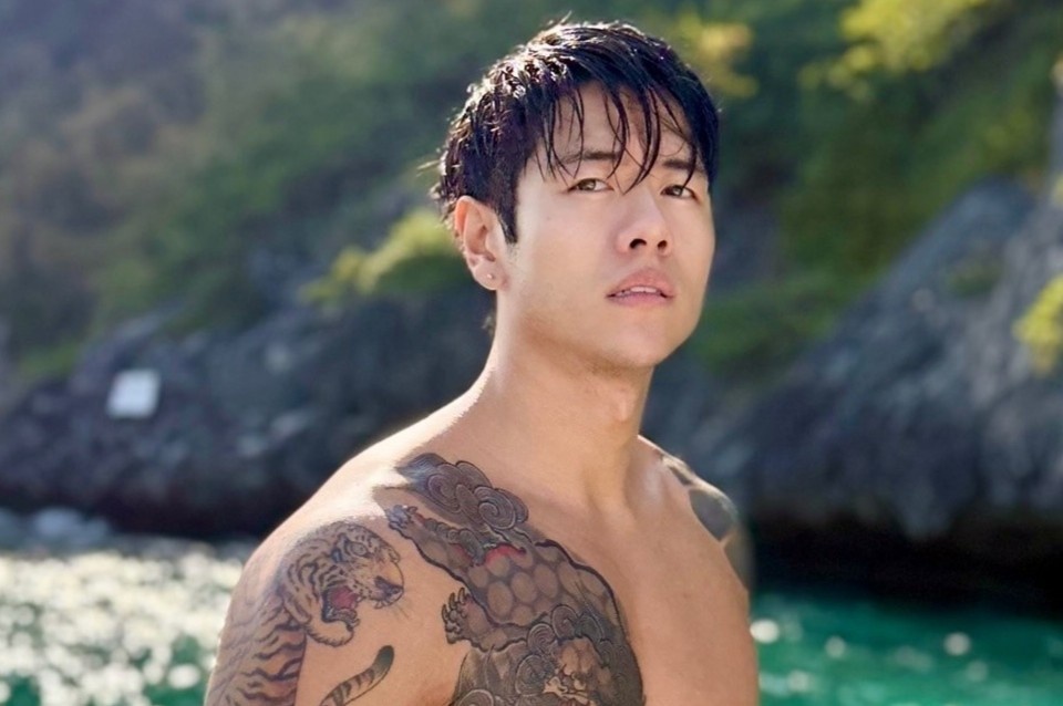 Michael Truong bi chi trich khi hat vai nguoi yeu cu hinh anh