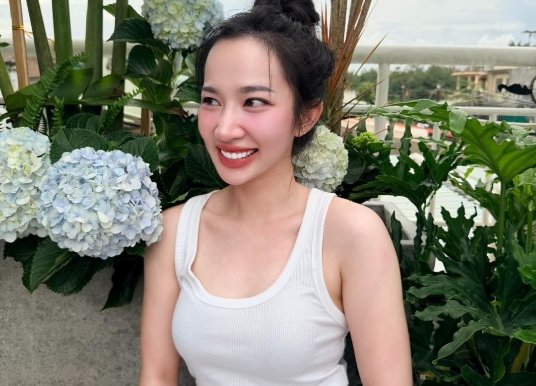 Ca si 28 tuoi hen ho em vo Le Duong Bao Lam? hinh anh