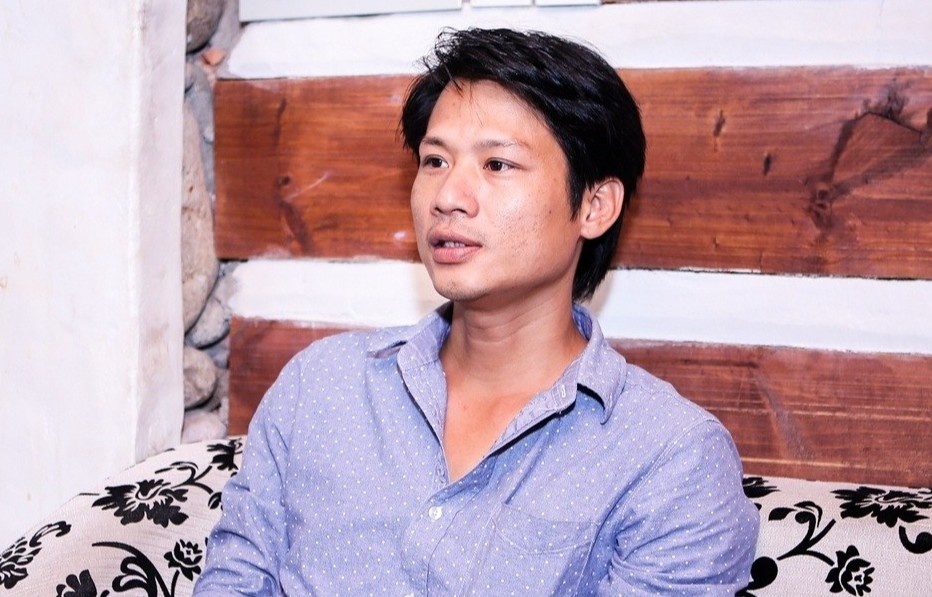 Con trai Thuong Tin thong bao khan hinh anh