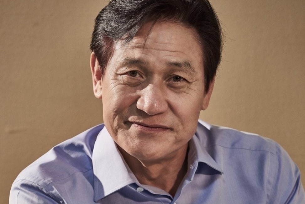 Ahn Sung Ki bi ngung tim hinh anh