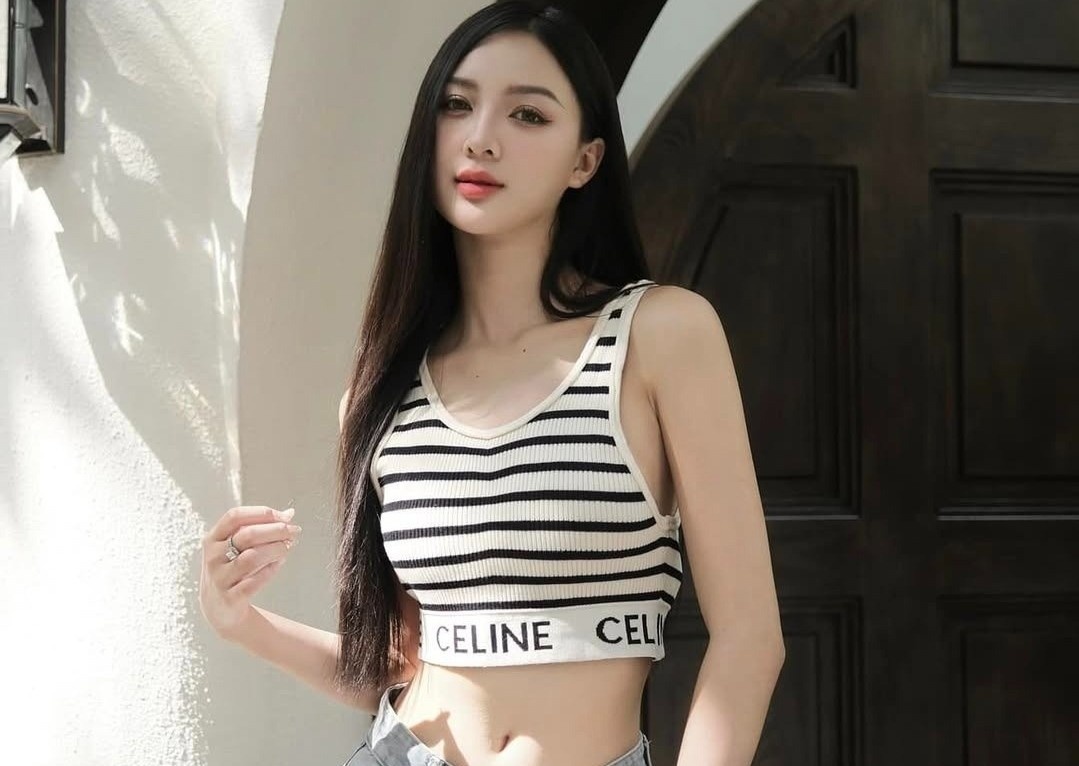 Nguoi dep duoc 'day thuyen' voi Dinh Bac hinh anh