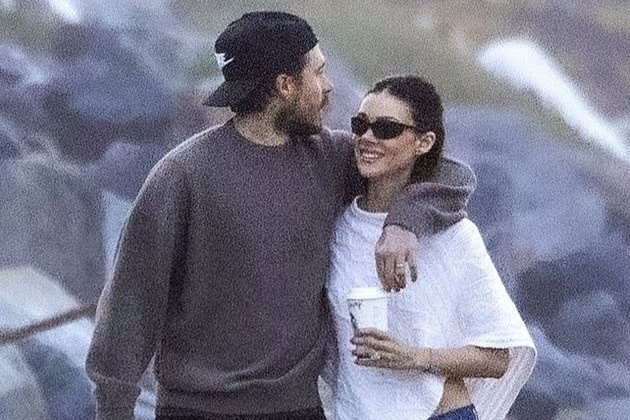 Brooklyn Beckham lo dien hinh anh